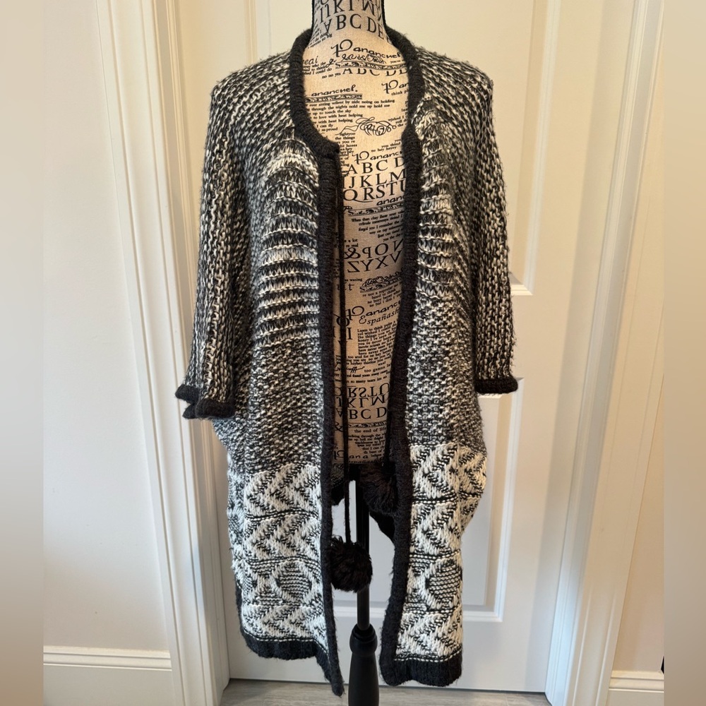 Aerie Open-Front Poncho Sweater with Pompoms – One Size